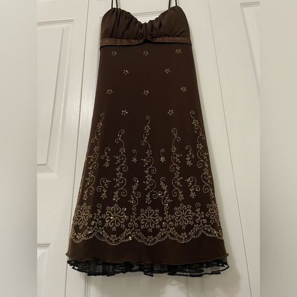 Ruby Rox Brown Embroidered Dress - Picture 3 of 5